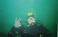 UW-Foto - Axel winkt in die Kamera