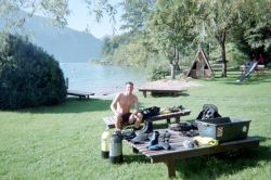 Wir trocknen unsere Ausr&uuml;stung vor der Heimfahrt