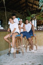 Foto Die quirlige Truppe der Tauchguides und Basenmitarbeiter