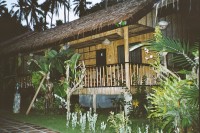 Foto Zu jedem Bungalow geh&ouml;rt eine Veranda