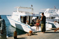 Morgens vor dem Auslaufen am Schiffssteg